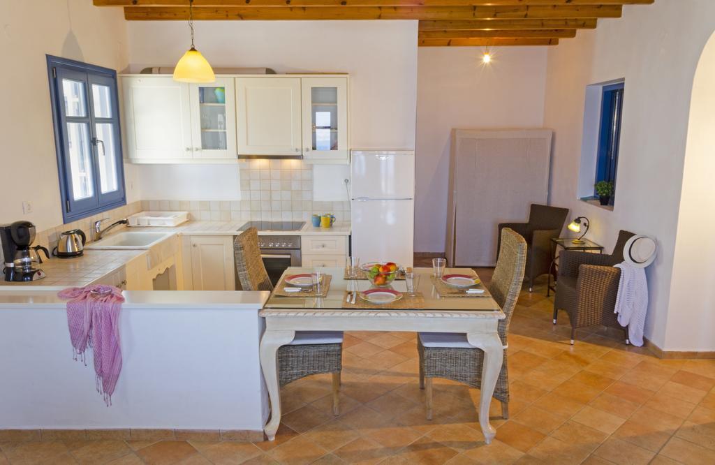 Ferienwohnung Aspro Mple Astypálaia Zimmer foto