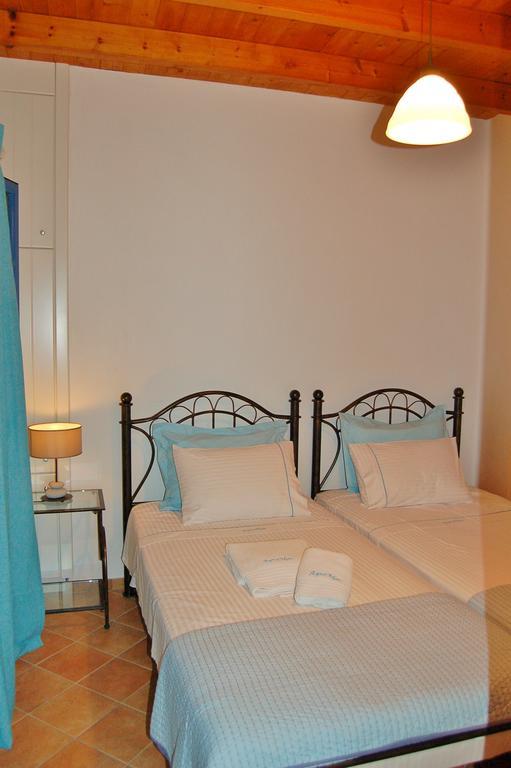 Ferienwohnung Aspro Mple Astypálaia Zimmer foto